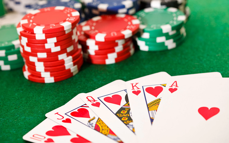 Tìm hiểu về Poker 8DAY là gì?